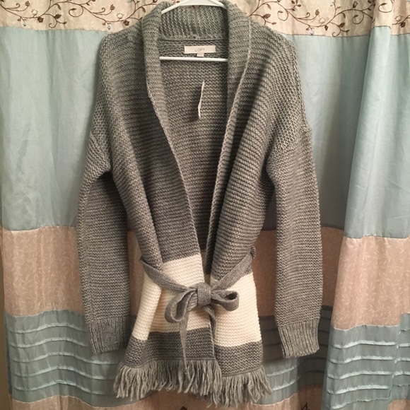 LOFT Sweaters - NWT Loft Cardigan
